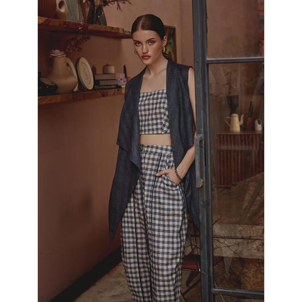 House of Fett Scott Tie Up Cape - Blue