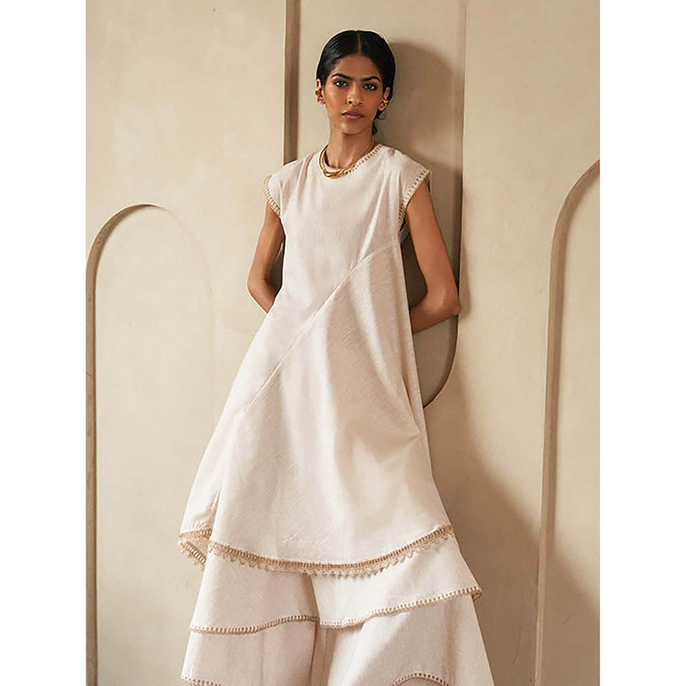 House of Fett Alila Layered Beige Top with Pant Co-Ord