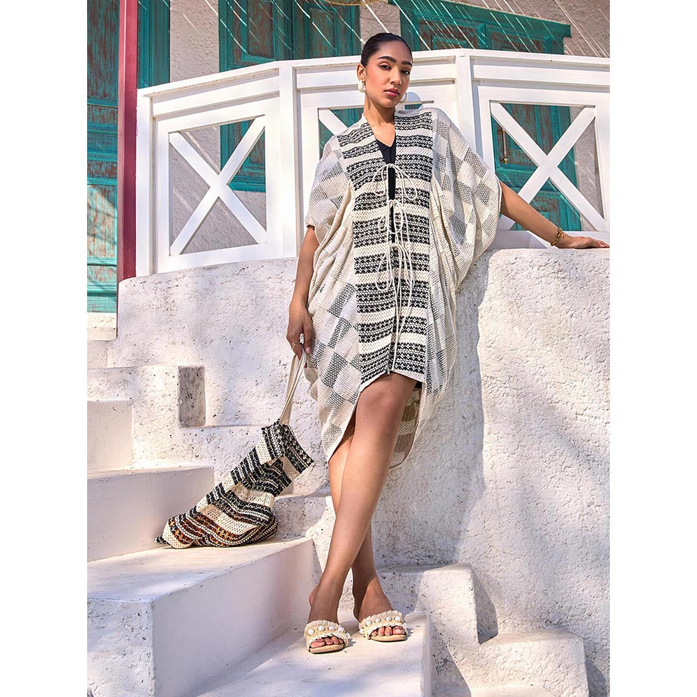 House of Fett Hawai White Cape