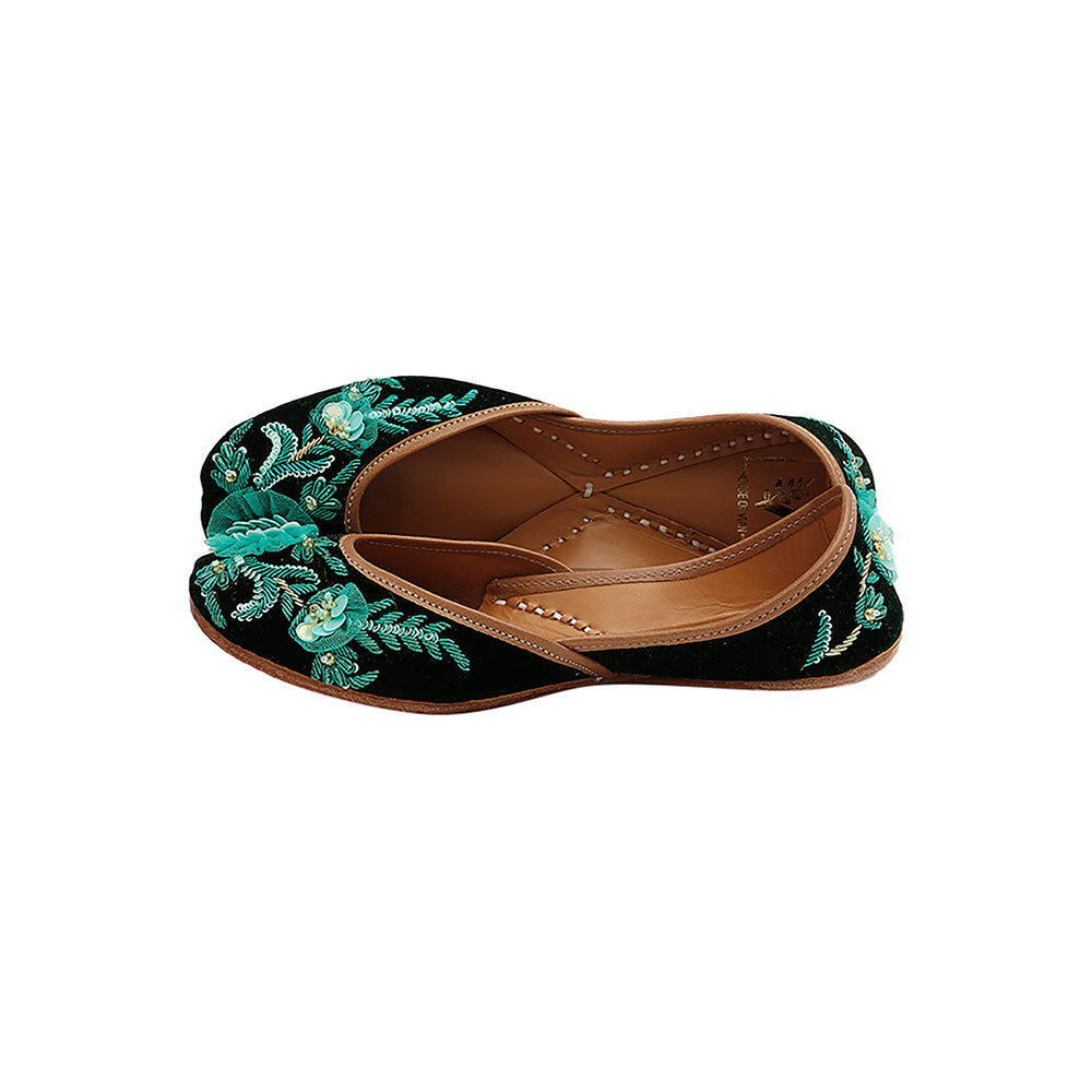 House of Vian Rufat Green Embroidered Juttis