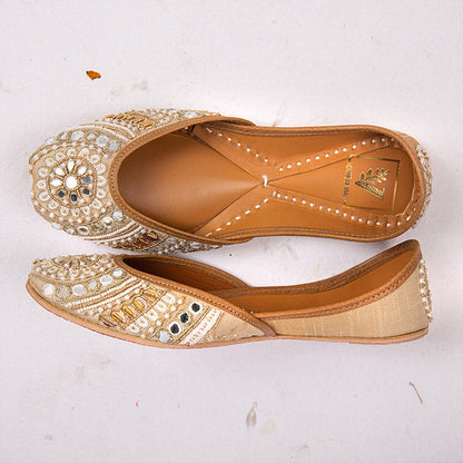 House of Vian Jharokha Gold Embroidered Juttis
