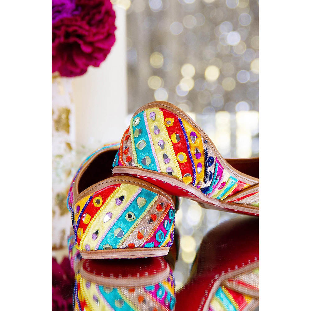 House of Vian Rangrez Multicolor Embroidered Juttis