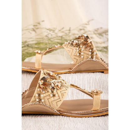 House of Vian Eva Gold Embellished Kolhapuris