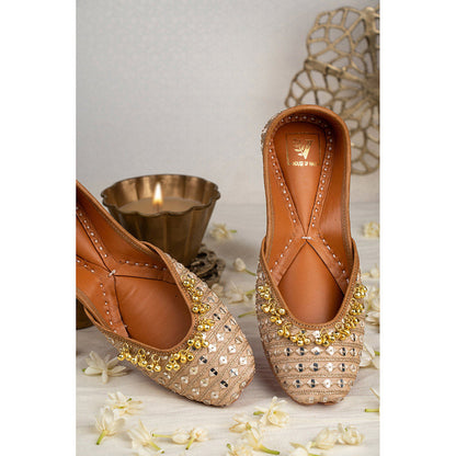 House of Vian Hiva Mirror Work Juttis