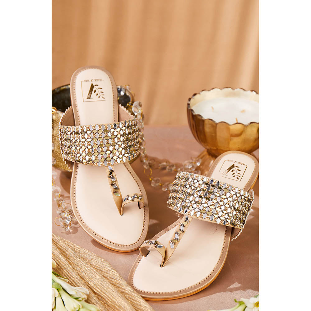 House of Vian Sheesha Gold Kolhapuri