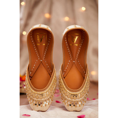 House of Vian Zunaira Gold Juttis