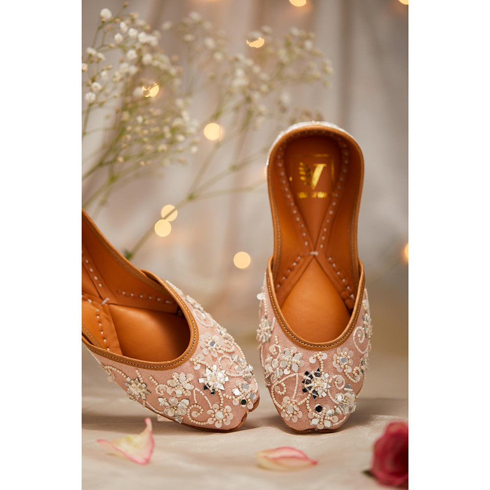 House of Vian Mumtaz Peach Juttis