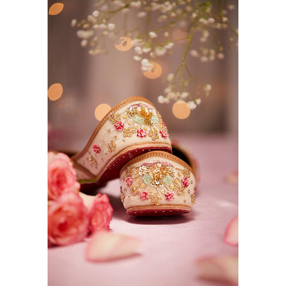 House of Vian Ulfat Multi-Color Juttis