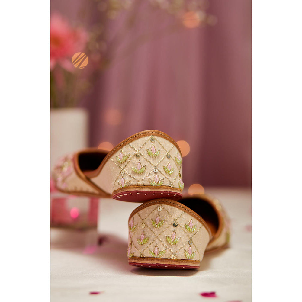 House of Vian Gulmohar Multi-Color Juttis