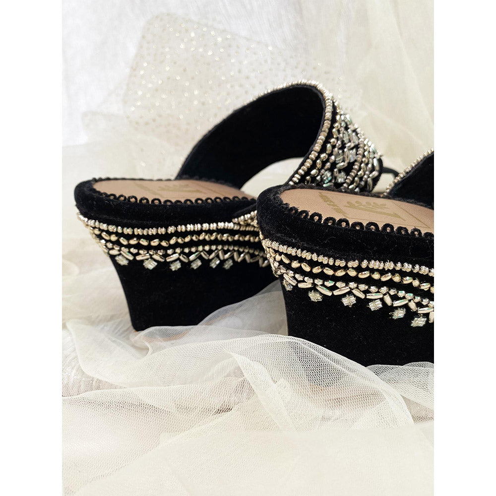 House of Vian Saanjh Wedges