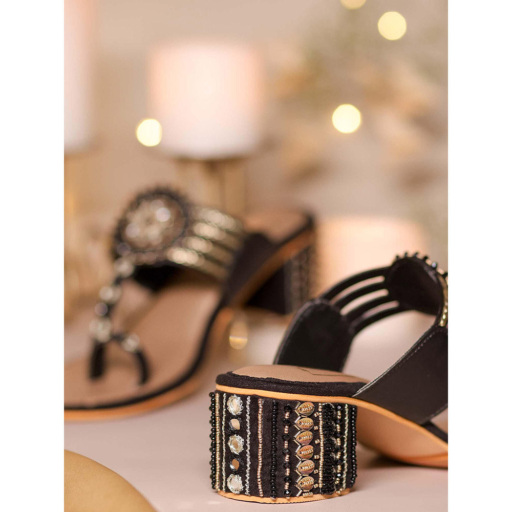 House of Vian Jharokha Black Kolhapuri Heels