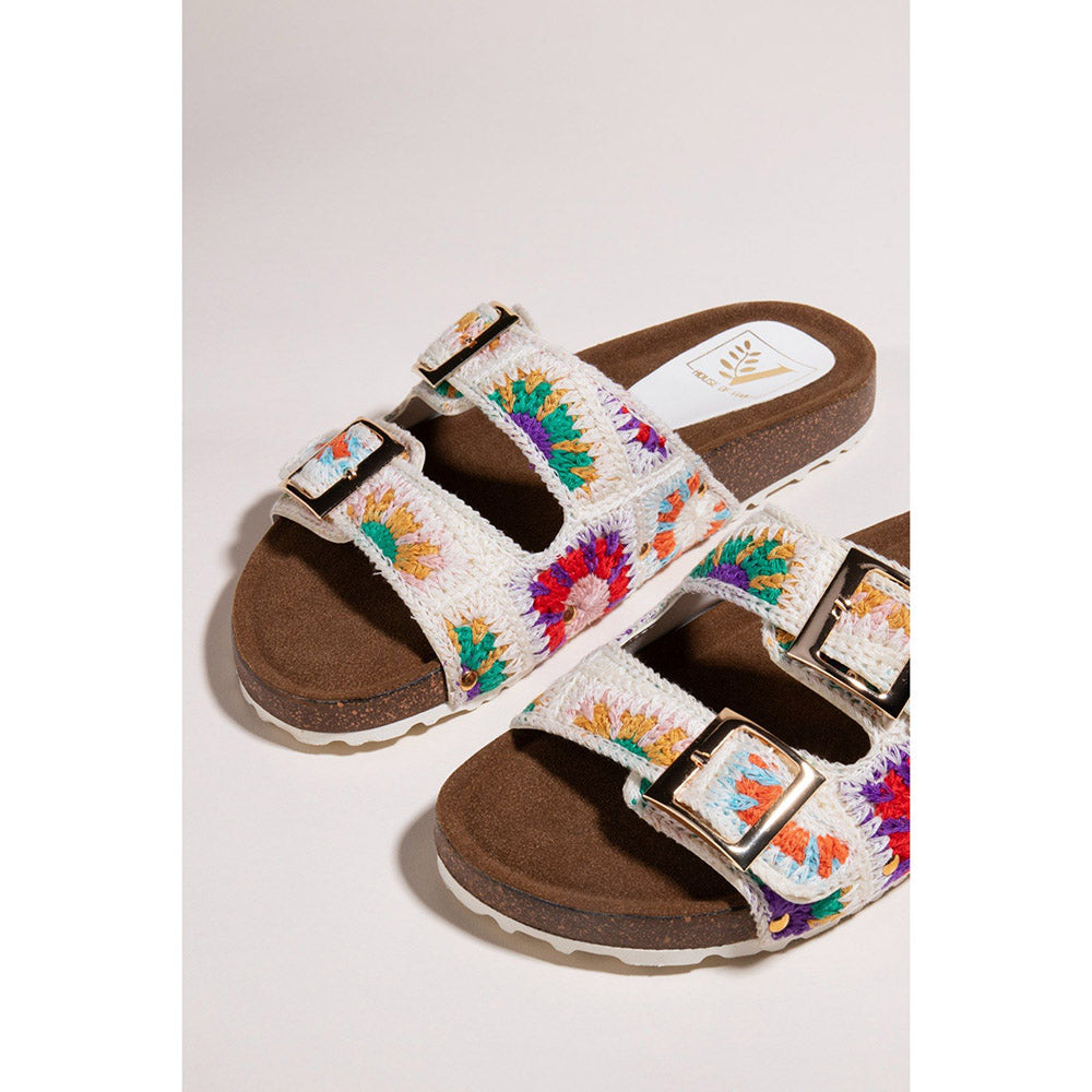 House of Vian Beach White Sandals