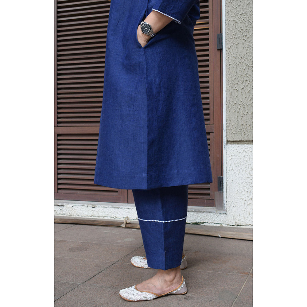 HOUSE OF MOXA Navy Blue Linen Straight Fit Paneled Kurta & Straight Pant (Set of 2)