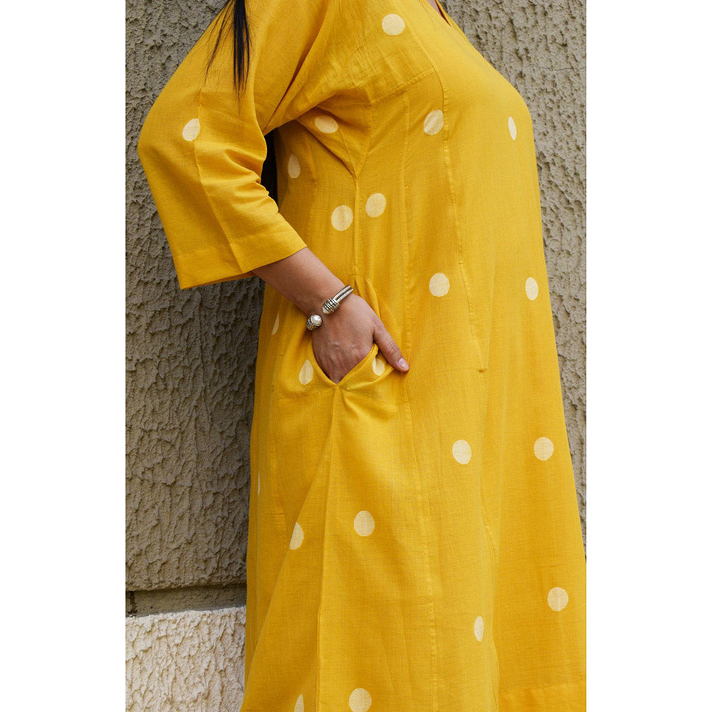 HOUSE OF MOXA Yellow Polka Dot Jamdani Kurta (Set of 2)