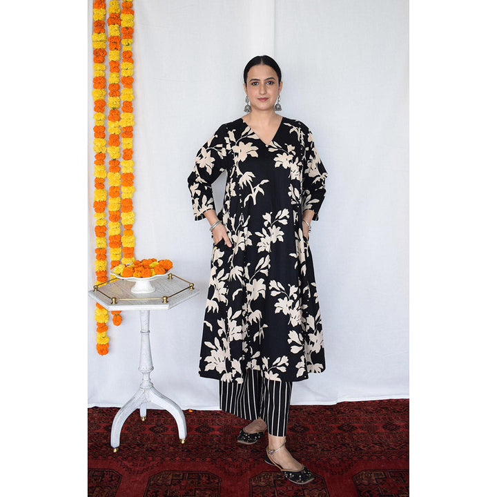 HOUSE OF MOXA Black Floral Kurta With Striped Palazzo (Set of 2)