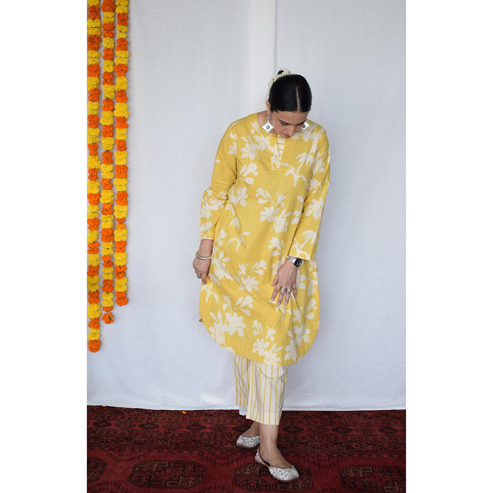 HOUSE OF MOXA Yellow Floral Kurta With Striped Pant (Set of 2)