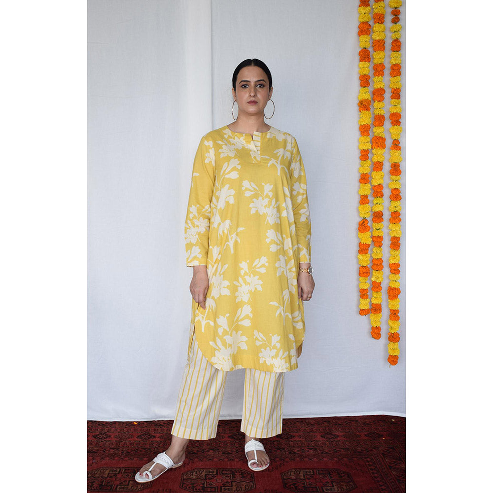 HOUSE OF MOXA Yellow Floral Kurta With Striped Pant (Set of 2)