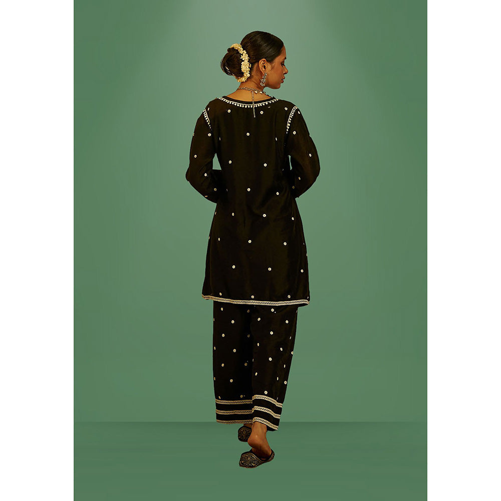 House of Chikankari Mahak Chikankari Short Angrakha Kurta and Pants (Set of 2)