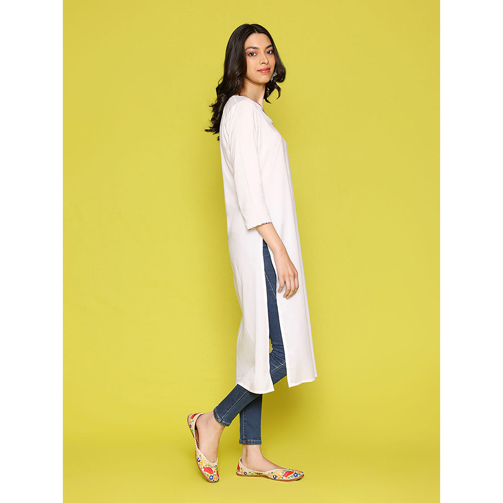 House of Chikankari Rang Barse Rayon Solid Women's Long Kurta