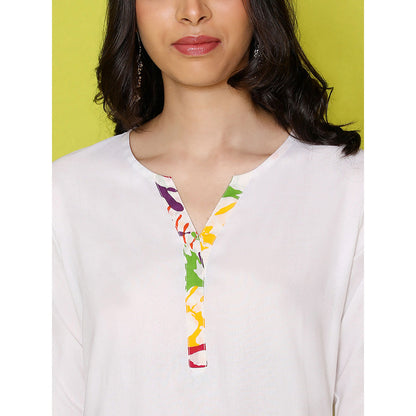 House of Chikankari Rang Barse Rayon Solid Women's Long Kurta