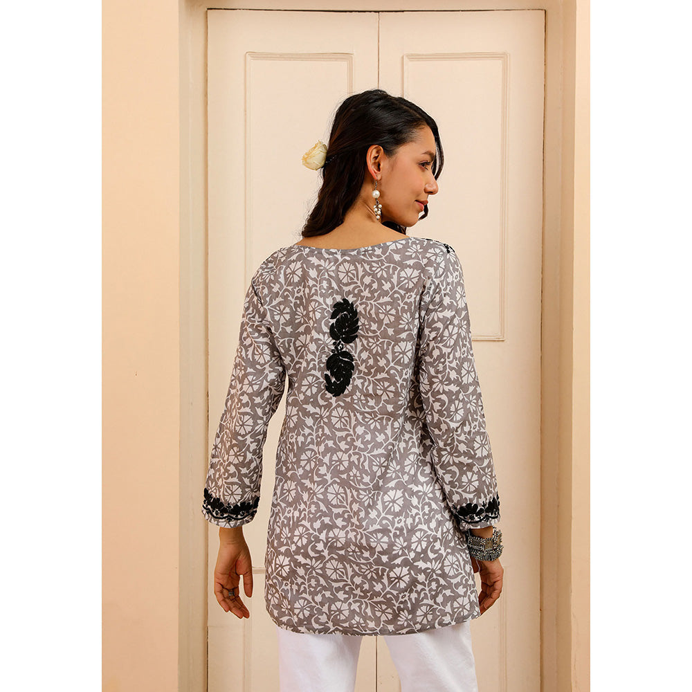 House of Chikankari Mulmul Chikankari Printed Womens Short Kurti-Grey