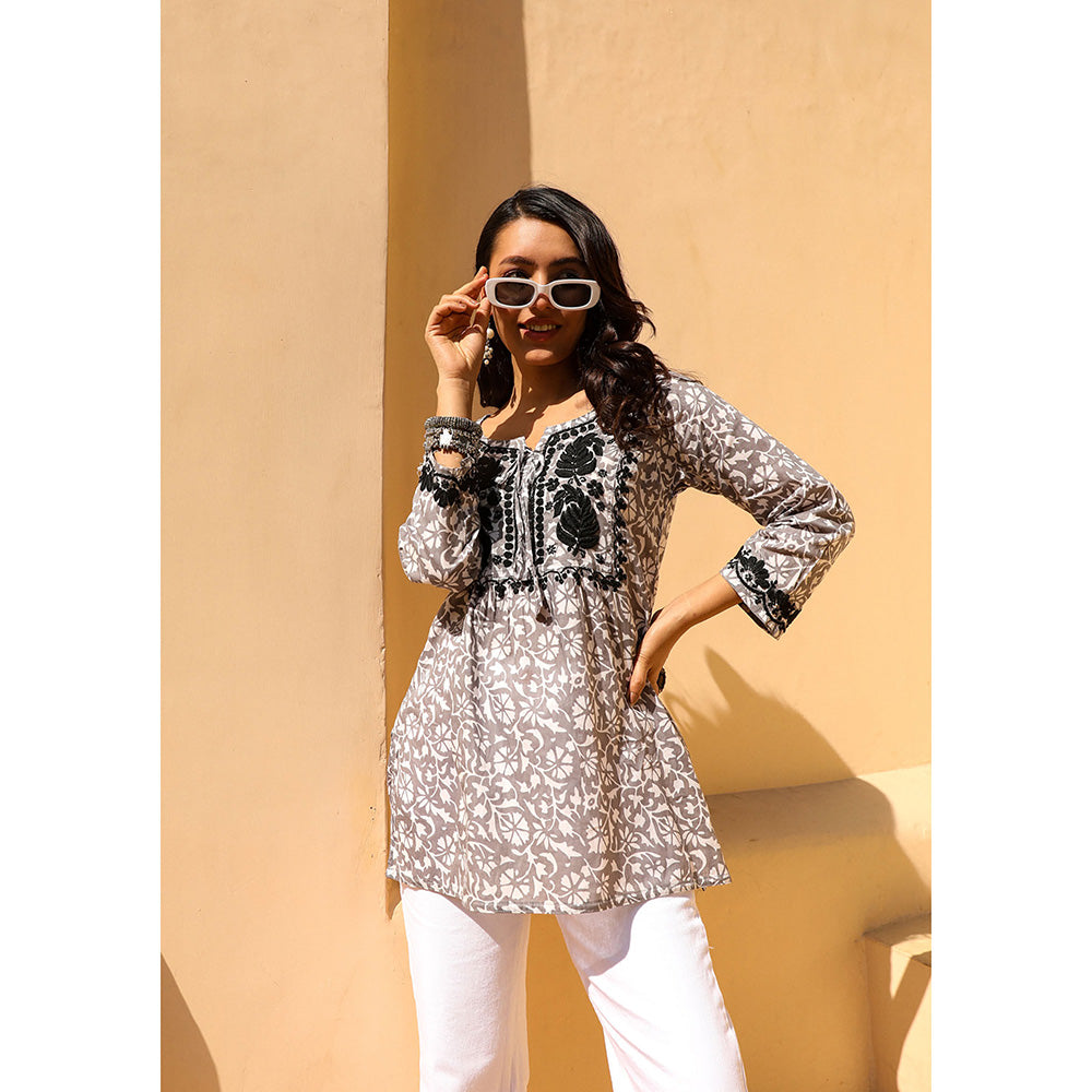 House of Chikankari Mulmul Chikankari Printed Womens Short Kurti-Grey