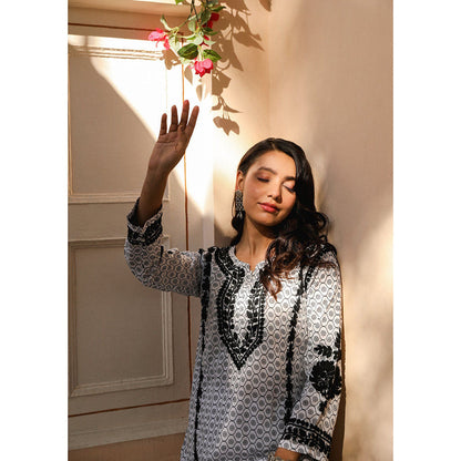 House of Chikankari Mulmul Chikankari Printed Women Kurta White