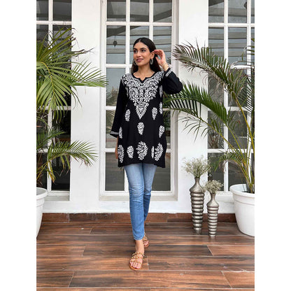 House of Chikankari Hamna Chikankari Black Rayon Straight Short Kurta