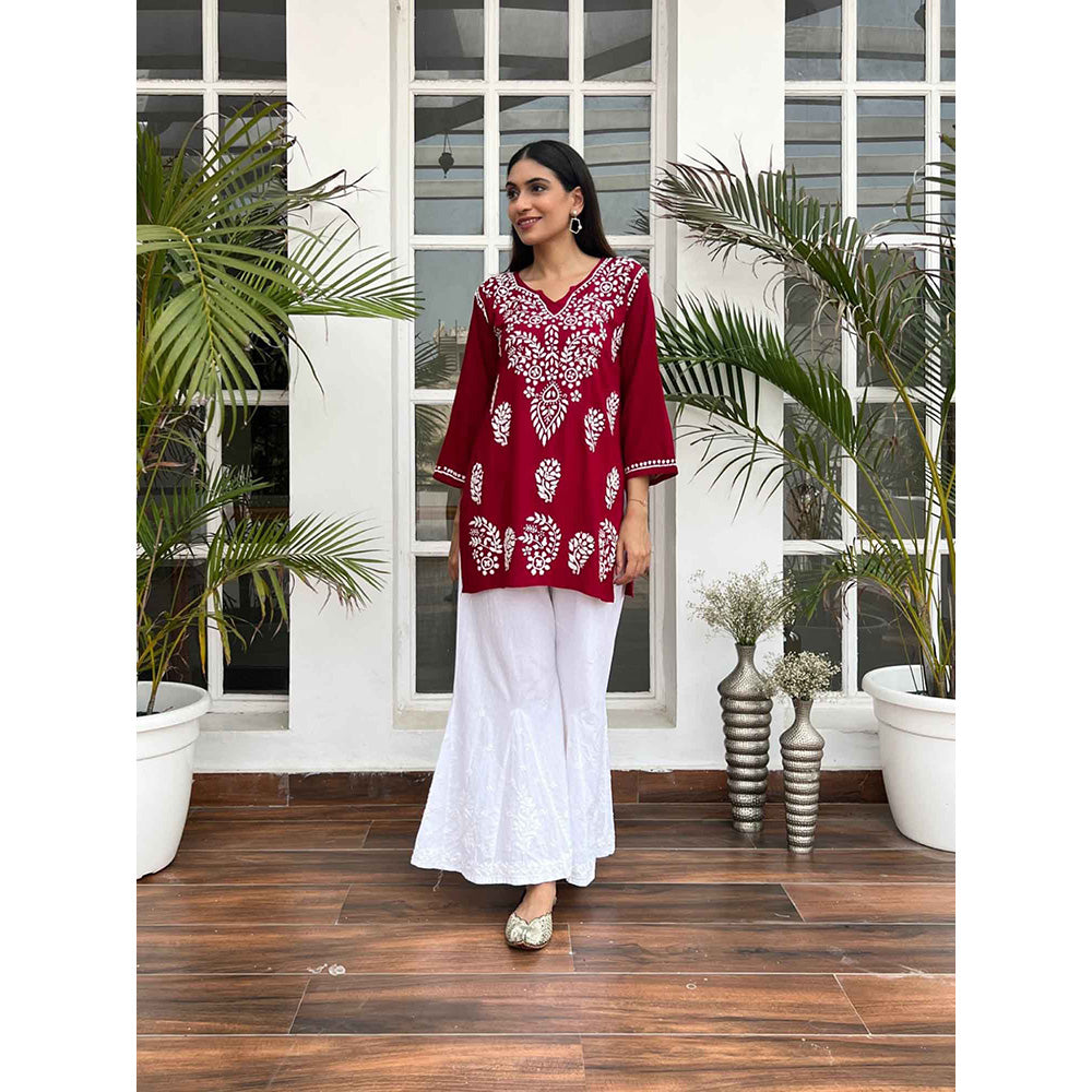 House of Chikankari Hamna Chikankari Maroon Rayon Straight Short Kurta