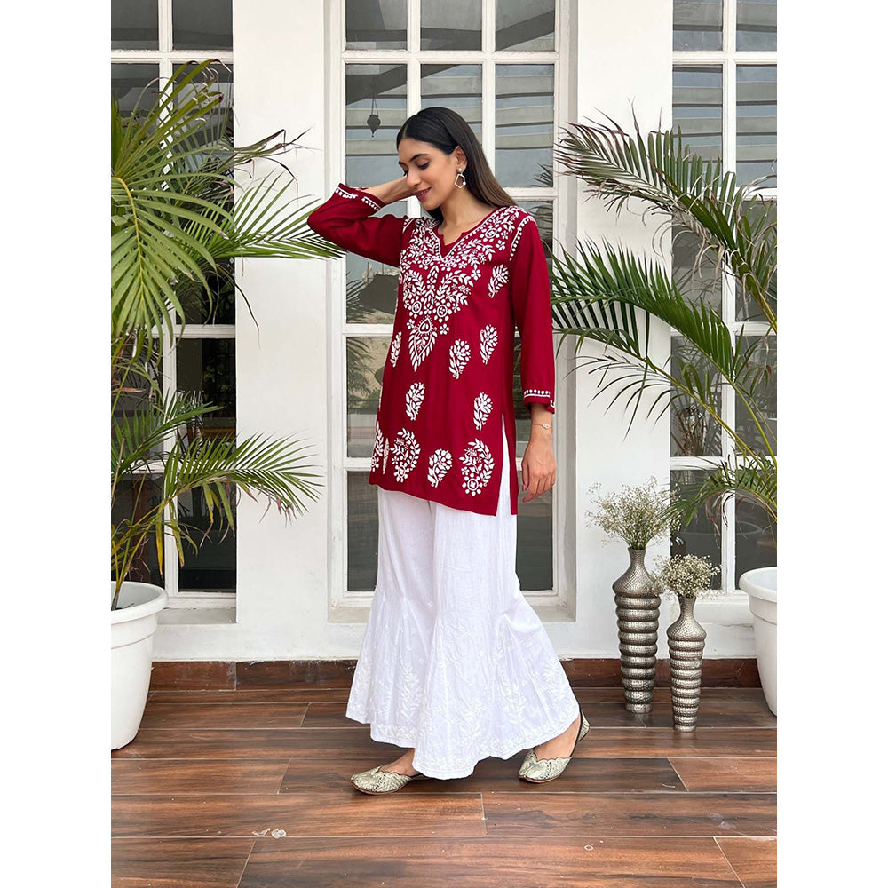 House of Chikankari Hamna Chikankari Maroon Rayon Straight Short Kurta