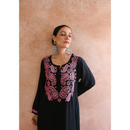 House of Chikankari Rubaab Chikankari Black Rayon Straight Kurta with Pant with Pant (Set of 2)