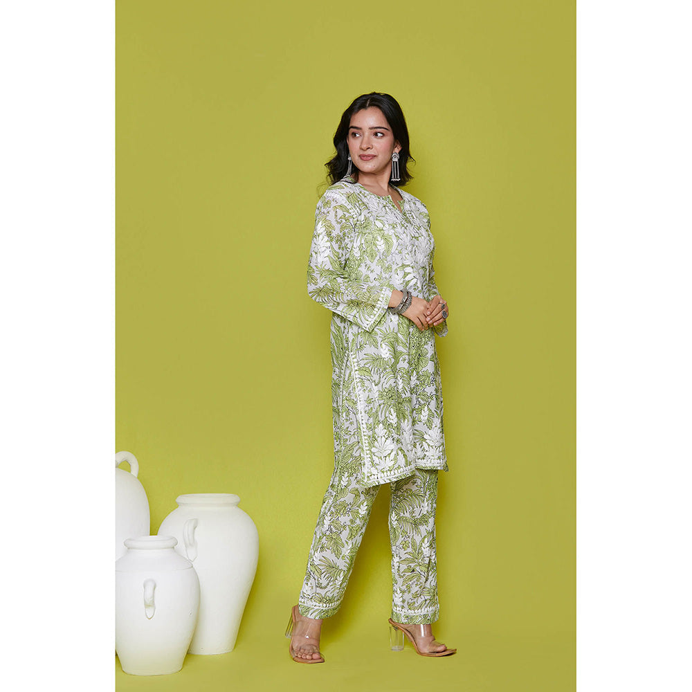 House of Chikankari Mulmul Chikankari Printed Womens Kurta with Pants-Green (Set of 2)
