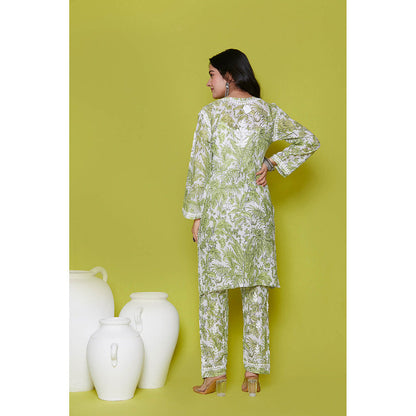 House of Chikankari Mulmul Chikankari Printed Womens Kurta with Pants-Green (Set of 2)