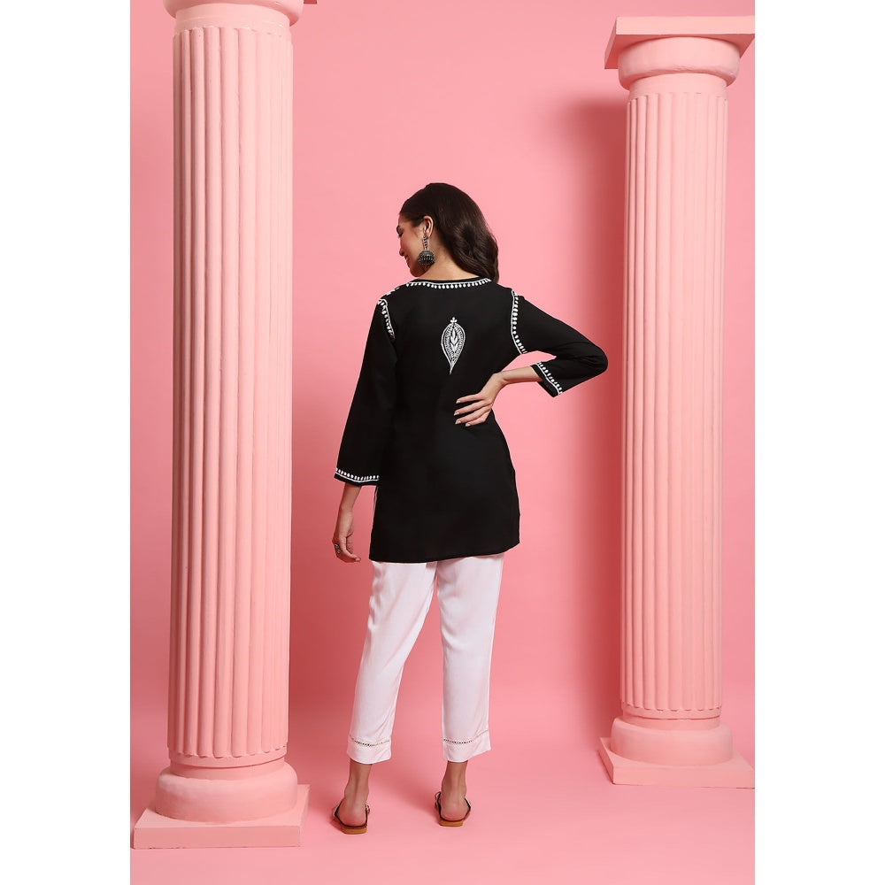 Chikankari Woven Short Kurta