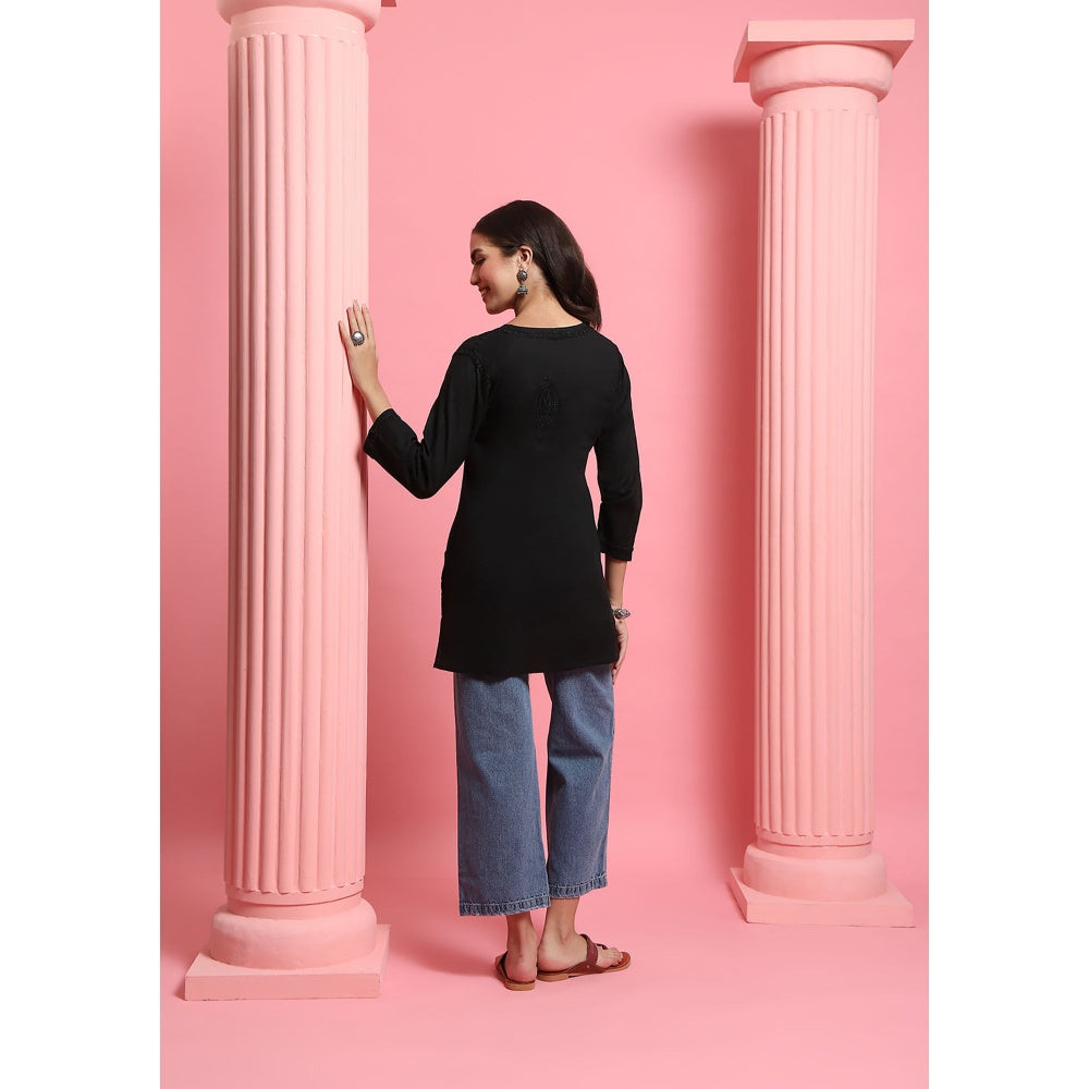 Chikankari Woven Short Kurta