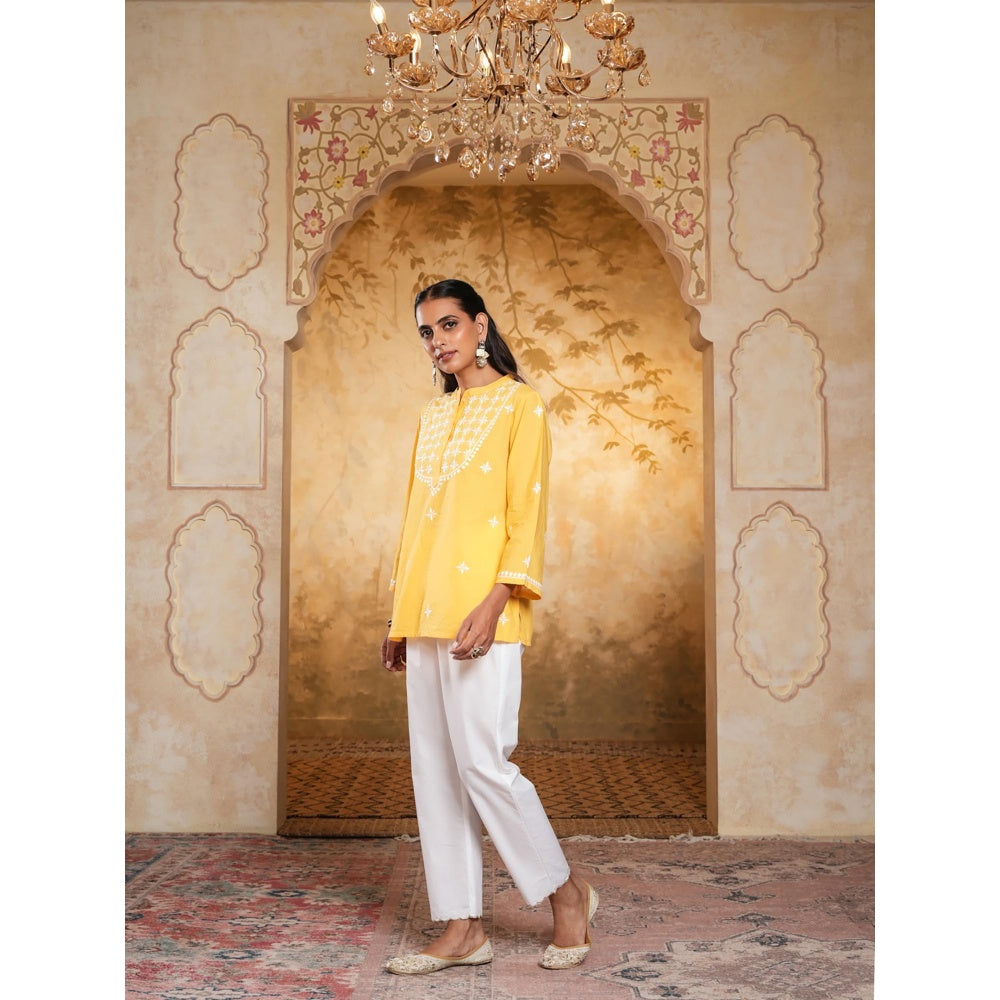Chikankari Woven Short Kurta