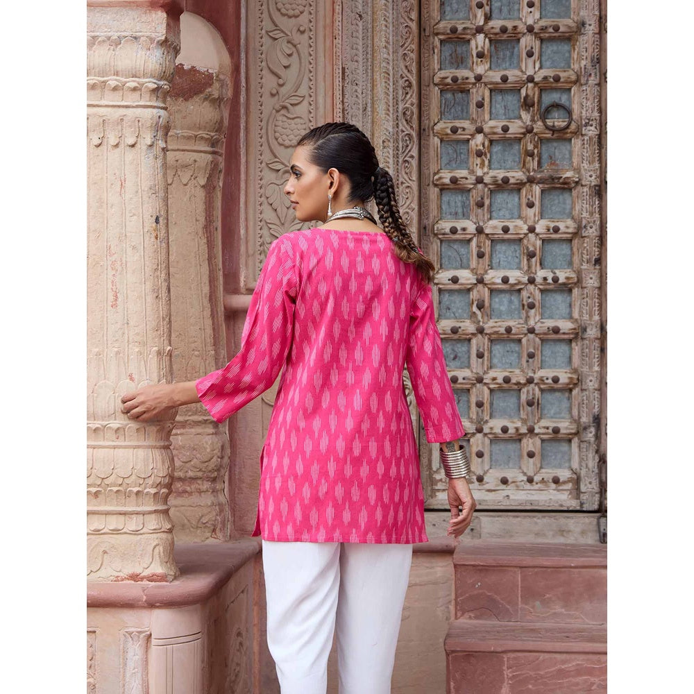 HOC Crafts Ikkat Woven Short Kurta