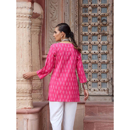 HOC Crafts Ikkat Woven Short Kurta