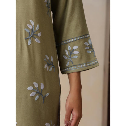 House of Chikankari Threadwork Embroidered Woollen Solid Long Kurta Olive