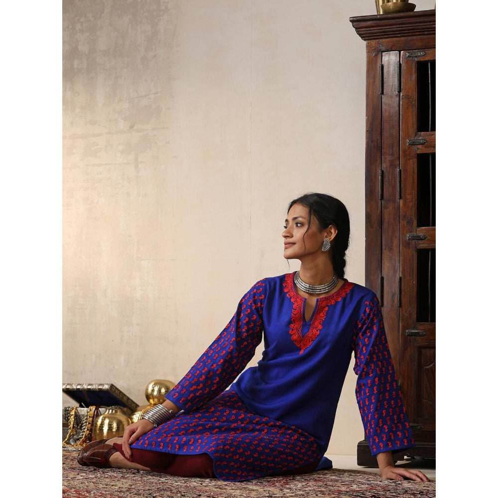 House of Chikankari Crafts Aari Embroidered Woollen Long Kurta - Royal Blue