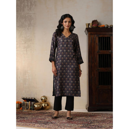 House of Chikankari Crafts Pashmina Printed Long Kurta - Navy Blue
