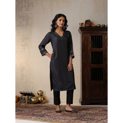 House of Chikankari Crafts Pashmina Printed Long Kurta - Navy Blue