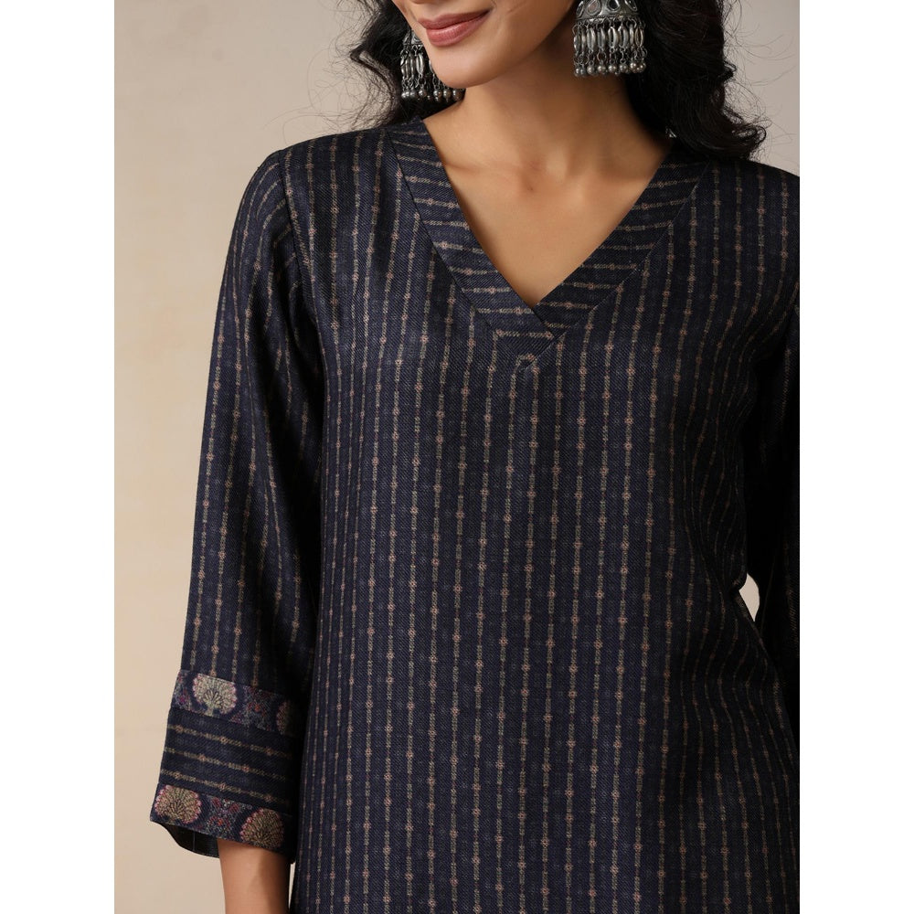House of Chikankari Crafts Pashmina Printed Long Kurta - Navy Blue