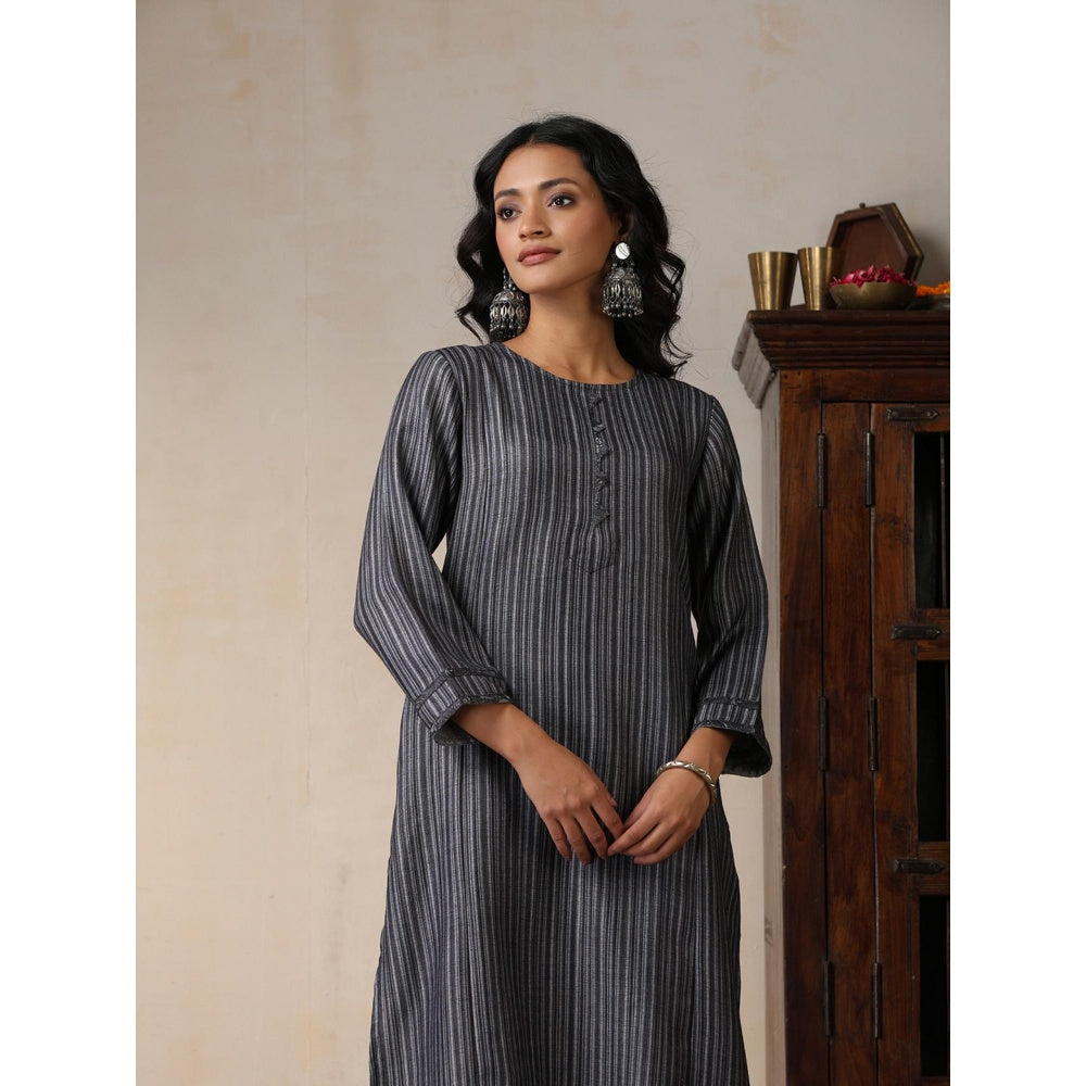 House of Chikankari Crafts Pashmina Printed Long Kurta - Black