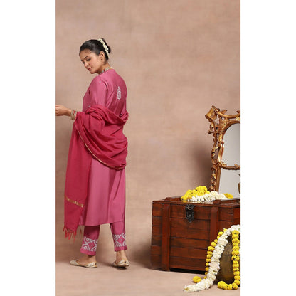 House of Chikankari Chikankari Mukaish Kurta with Pant and Dupatta - Pink (Set of 3)
