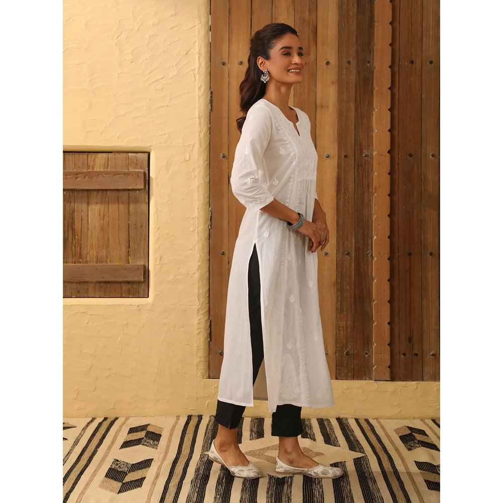 House of Chikankari Cotton Chikankari Embroidered Kurta