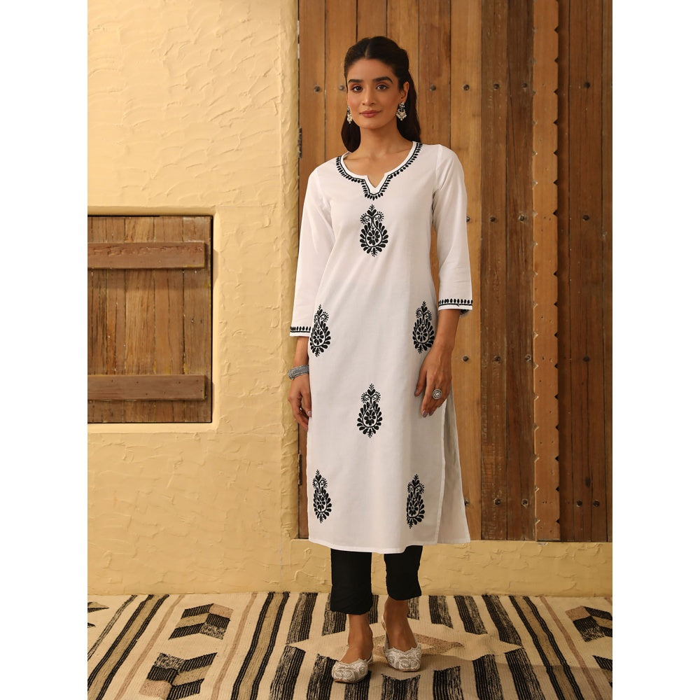 House of Chikankari Cotton Chikankari Embroidered Kurta