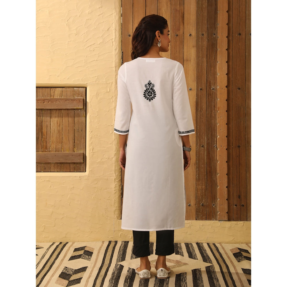 House of Chikankari Cotton Chikankari Embroidered Kurta