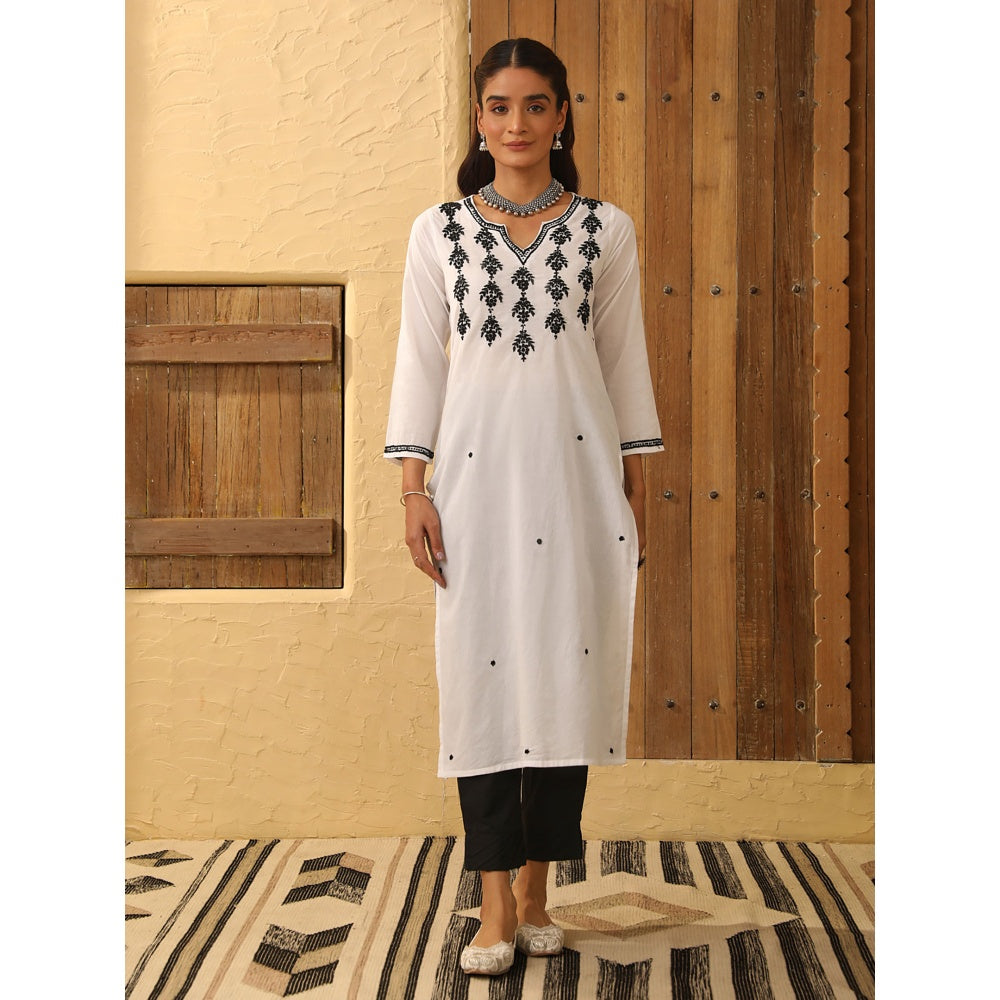 House of Chikankari Cotton Chikankari Embroidered Kurta