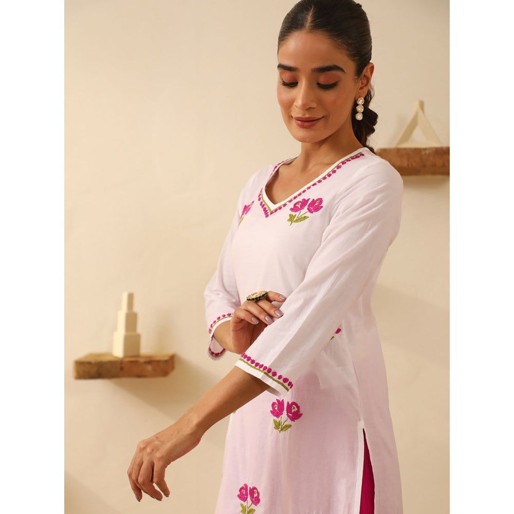 House of Chikankari Cotton Chikankari Embroidered Kurta
